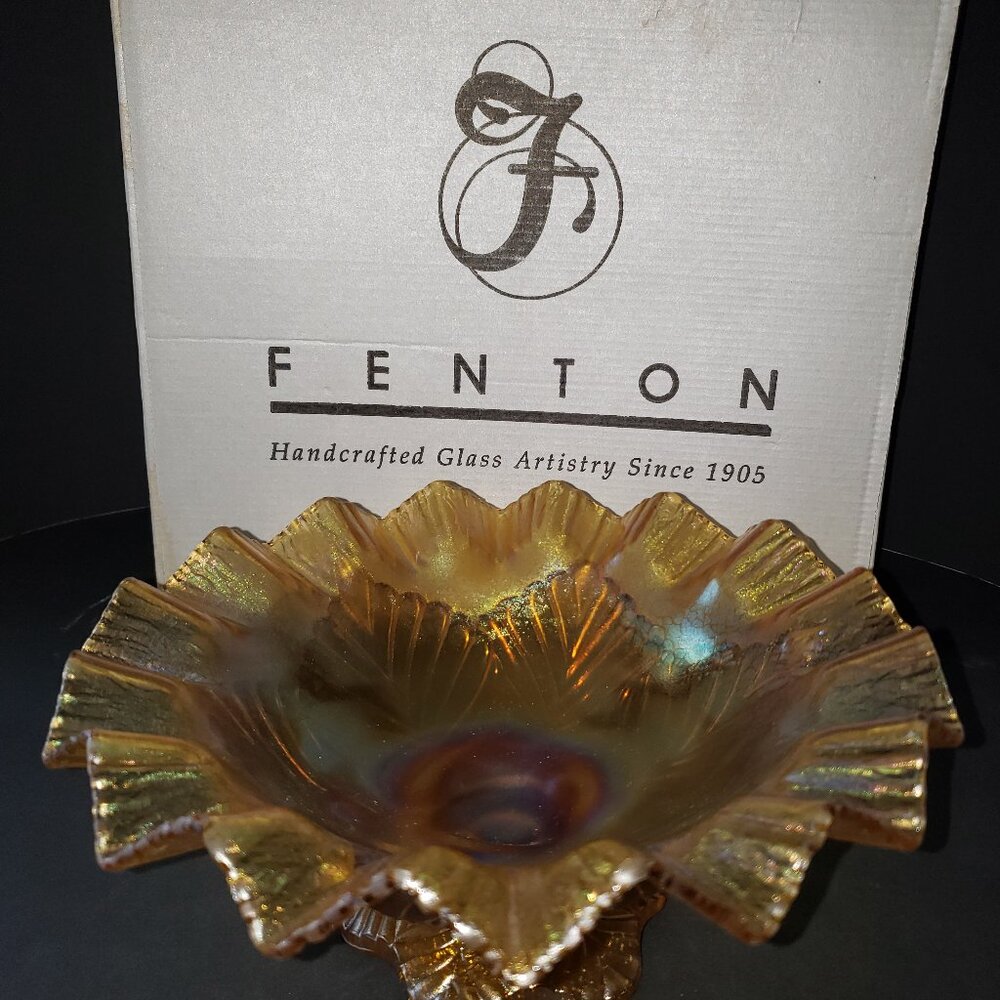 Vintage Fenton Smooth Rays 9" Carnival Glass Bowl, Original box, Packaging and L